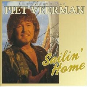 Cover `Sailing Home` van Piet Veerman