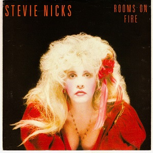 Cover `Rooms On Fire` van Stevie Nicks
