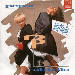 Rivierenland Radio speelt nu `Heartache` van Pepsi & Shirlie