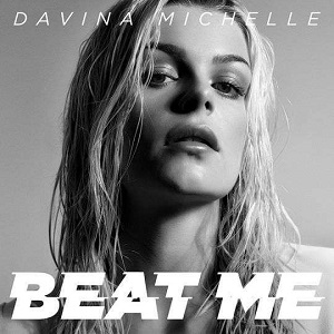 Rivierenland Radio speelt nu `Beat Me` van Davina Michelle