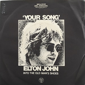 Rivierenland Radio speelt nu `Your Song` van Elton John