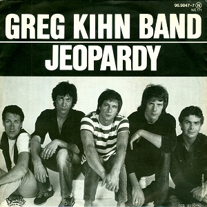 Rivierenland Radio speelt nu `Jeopardy` van Greg Kihn Band