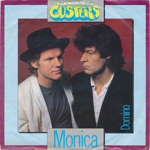 Cover `Monica` van Circus Custers