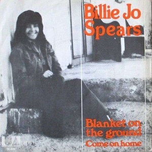 Rivierenland Radio speelt nu `Blanket On The Ground` van Billie Jo Spears