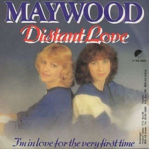Cover `Distant Love` van Maywood