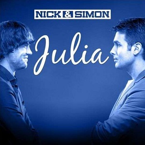 Rivierenland Radio speelt nu `Julia` van Nick & Simon