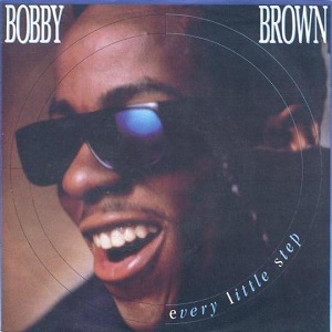 Rivierenland Radio speelt nu `Every Little Step` van Bobby Brown