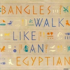 Cover `Walk Like An Egyptian` van Bangles