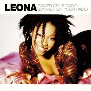Cover `Zomer Op Je Radio` van Leona