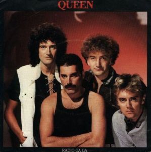 Rivierenland Radio speelt nu `Radio Ga Ga` van Queen