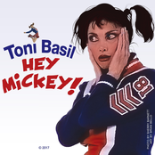 Cover `Hey Mickey` van Toni Basil