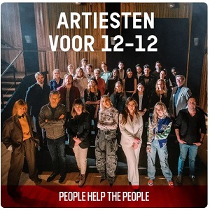 Cover `People help the people` van Artiesten voor 12-12