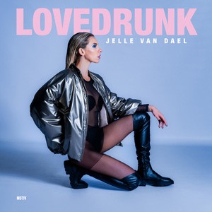 Rivierenland Radio speelt nu `Lovedrunk` van Jelle Van Dael