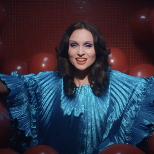 Rivierenland Radio speelt nu `Taste` van Sophie Ellis-Bextor