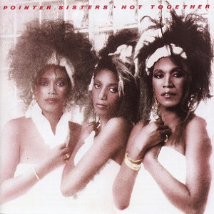 Rivierenland Radio speelt nu `Santa Claus Is Coming To Town` van The Pointer Sisters
